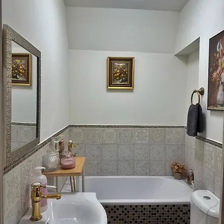 Maison Layla - Elegant In 3*