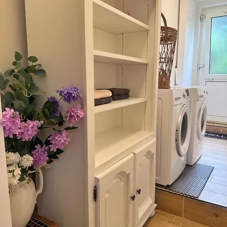 Maison Layla Pensión 3*