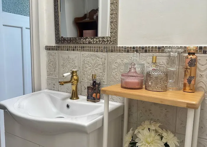 Maison Layla - Elegant In Gasthuis 4*